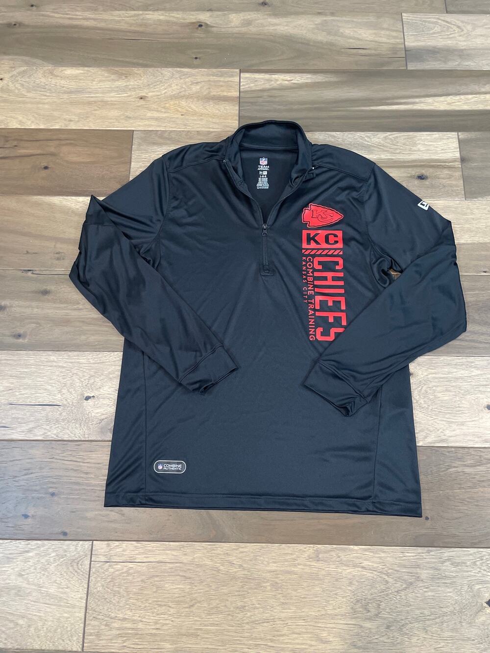 New Era Combine Authentic Quarter‑Zip Size L Black Chiefs Training Logo